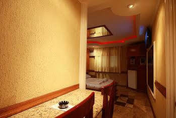 Delirius Motel (Adults Only) 圣保罗 外观 照片