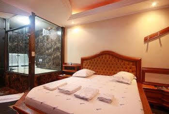 Delirius Motel (Adults Only) 圣保罗 外观 照片